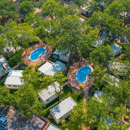 Camping Ulika Mobile Homes - Naturist Červar-Porat Dış mekan fotoğraf